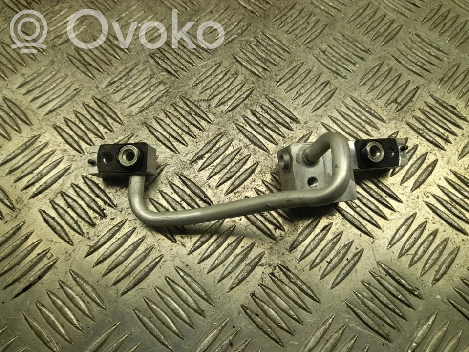 Volkswagen ID.4 Ilmastointilaitteen putki (A/C) 