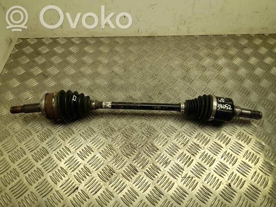 Toyota Yaris XP210 Eje de transmisión delantero 
