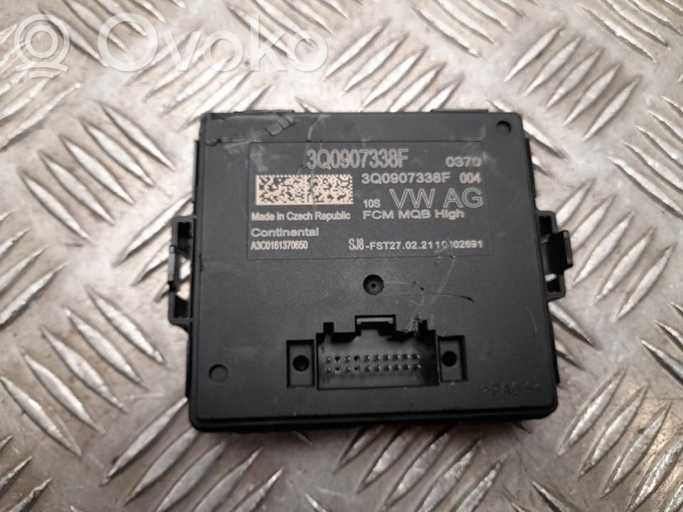 Volkswagen PASSAT B8 Módulo de control Gateway 