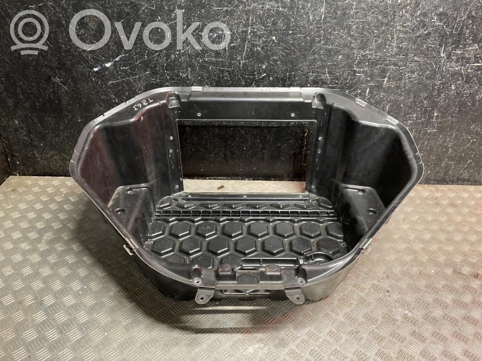 Tesla Model S Set torpedou