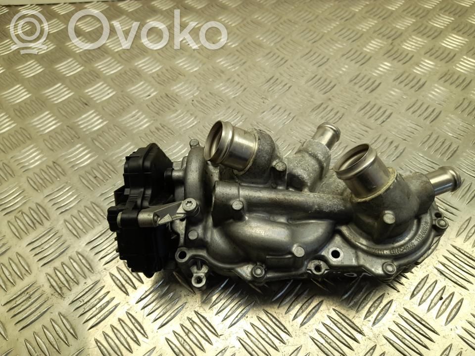 Volkswagen Taigo Pompe de circulation d'eau 