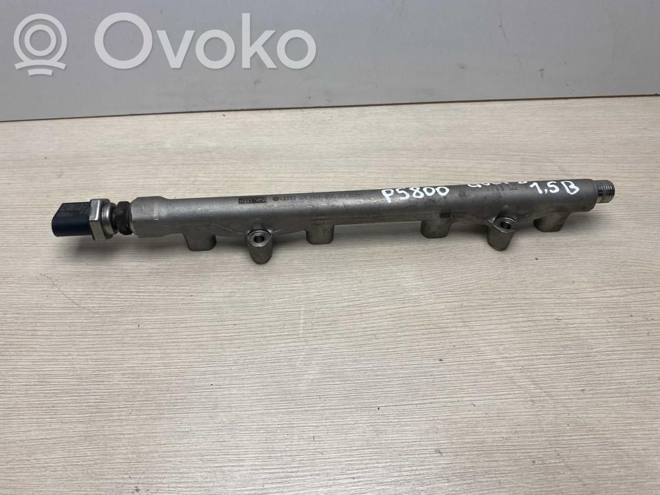Volkswagen Golf VIII Polttoainepääputki 