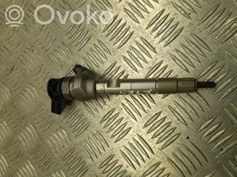 BMW 3 G20 G21 Fuel injector 