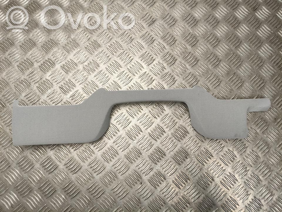 Polestar 4 Rivestimento del pannello