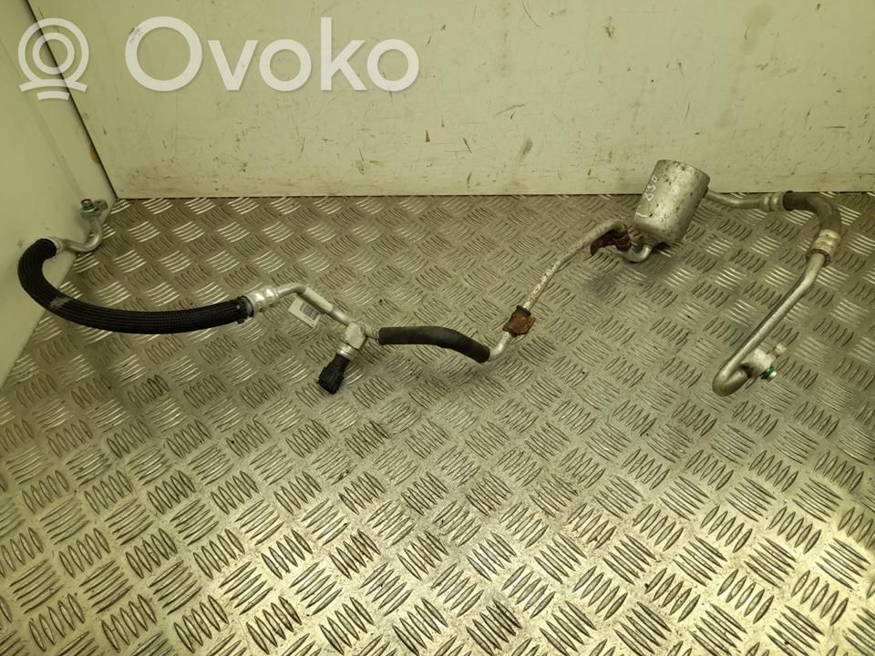 Ilmastointilaitteen putki (A/C)   103167100I,VD40127