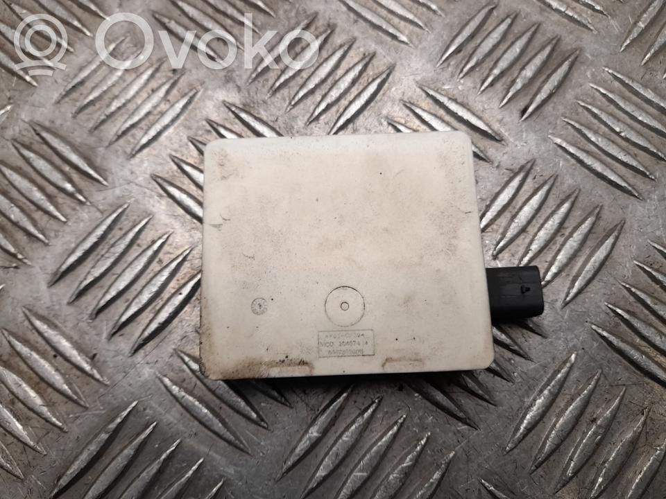 Radar / Czujnik Distronic   A0009001029,G10133