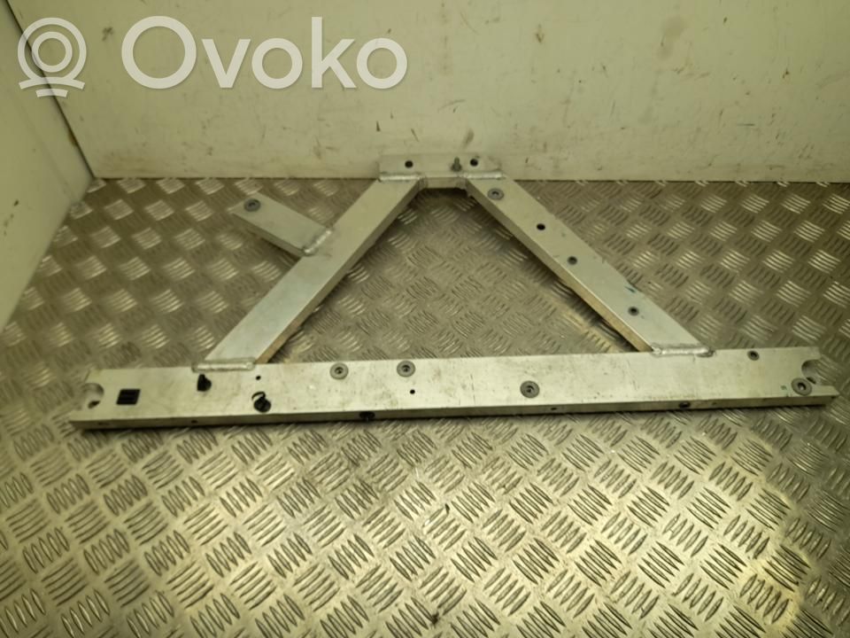 BMW i4 Engine mounting bracket 