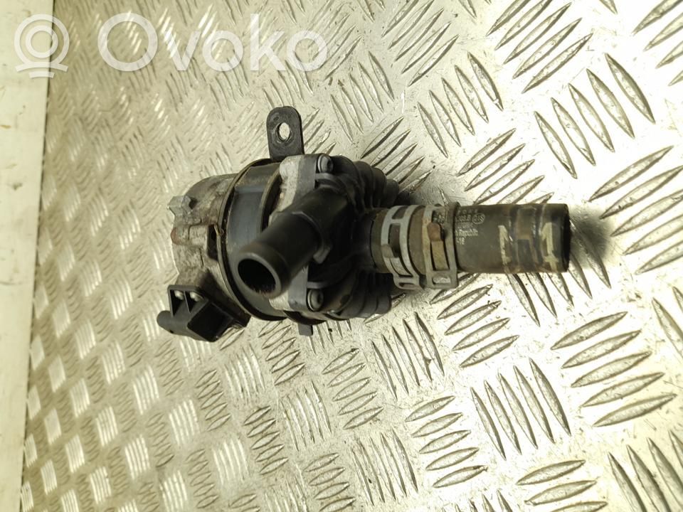 Porsche Cayenne (92A) Pompa obiegowa Webasto 