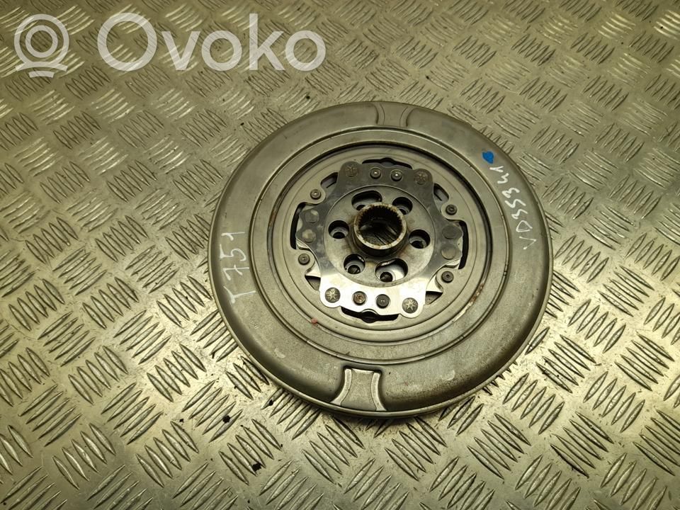 Volkswagen Caddy Vauhtipyörä 