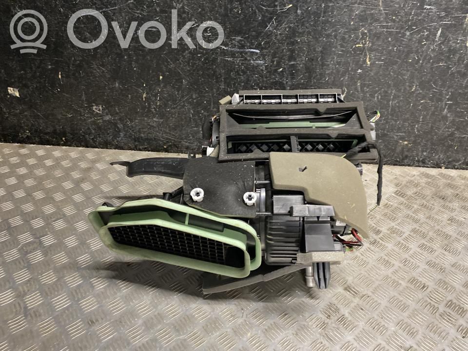 Opel Astra L Commande de chauffage et clim 