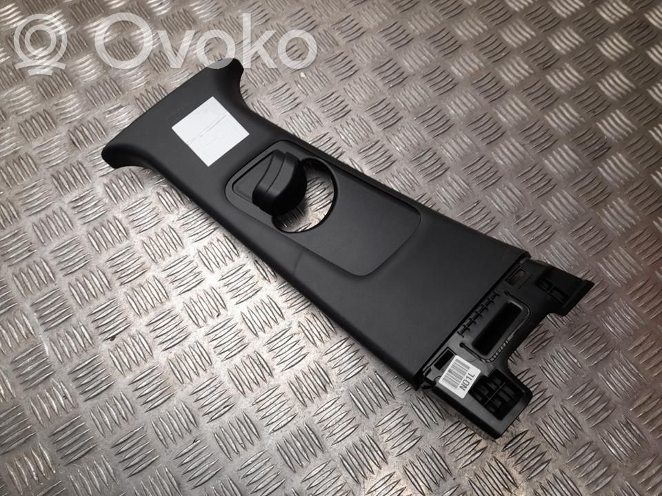 Osłona górna słupka / B   85830BE000,H7918
