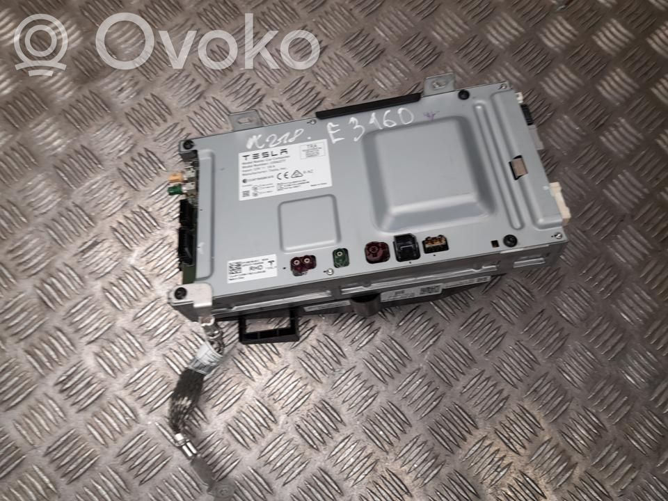 Tesla Model 3 Engine control unit/module 