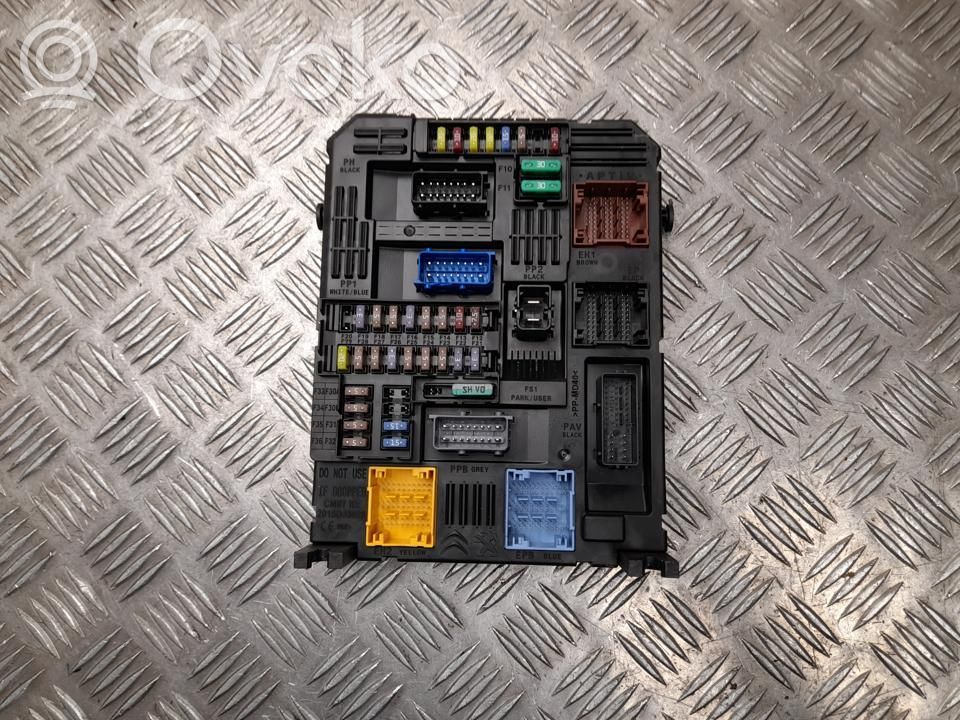 Fiat 600 Fuse box set 