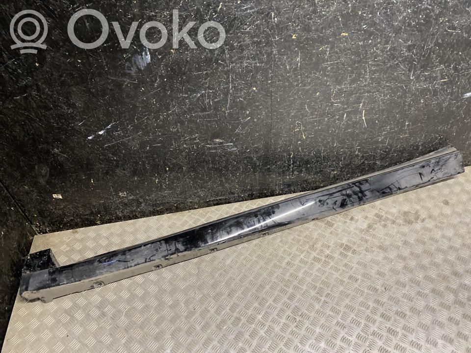 Polestar 4 Sottoporta anteriore (parte carrozzeria)