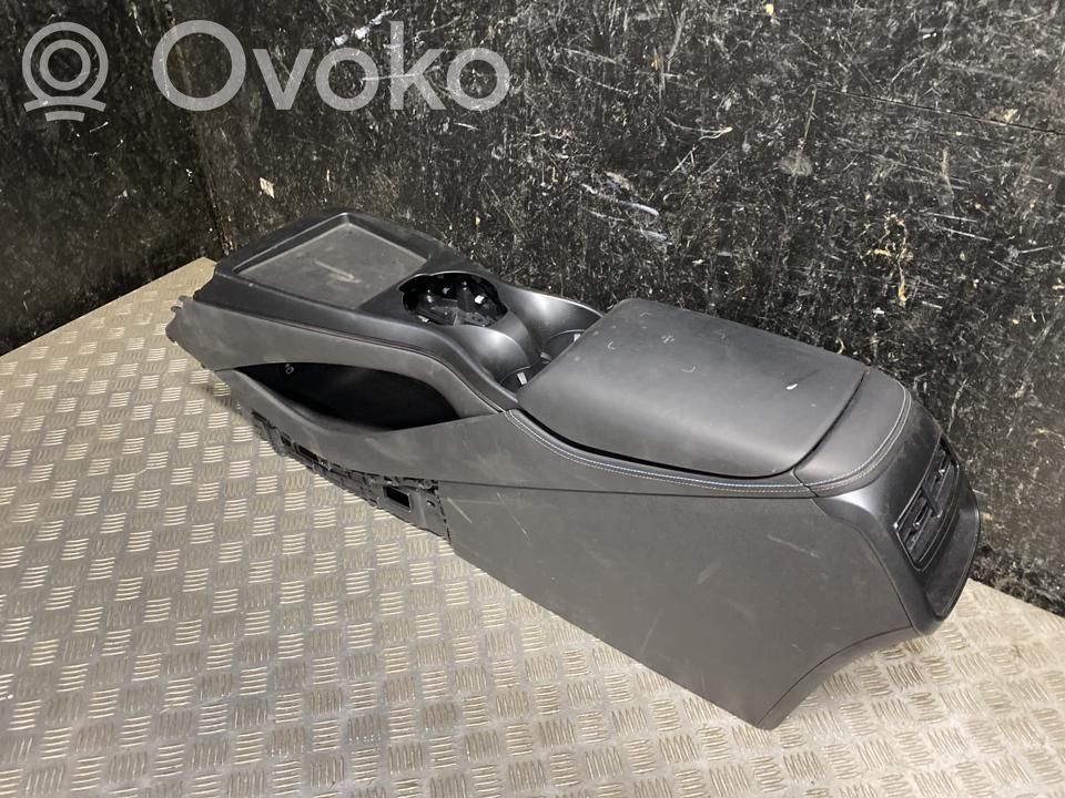 Center console   EKEA5305111,PO019