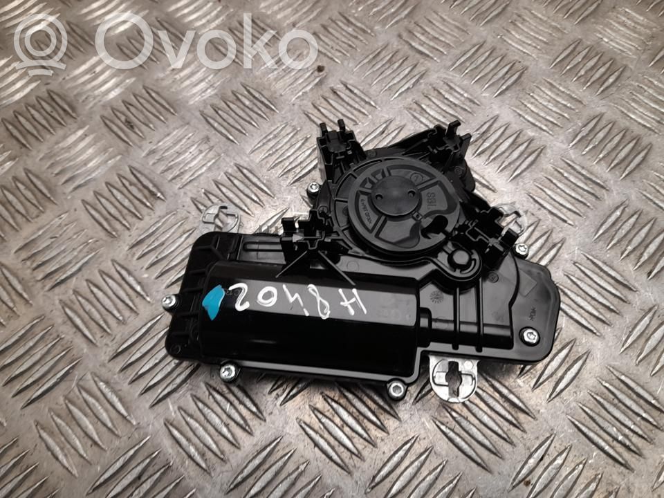 Audi e-tron Aizmugurējā pārsega pievilcējs 