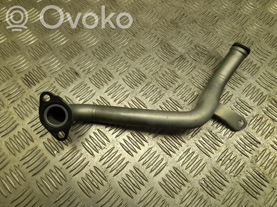 Toyota Aygo X Moottorin vesijäähdytyksen putki/letku 