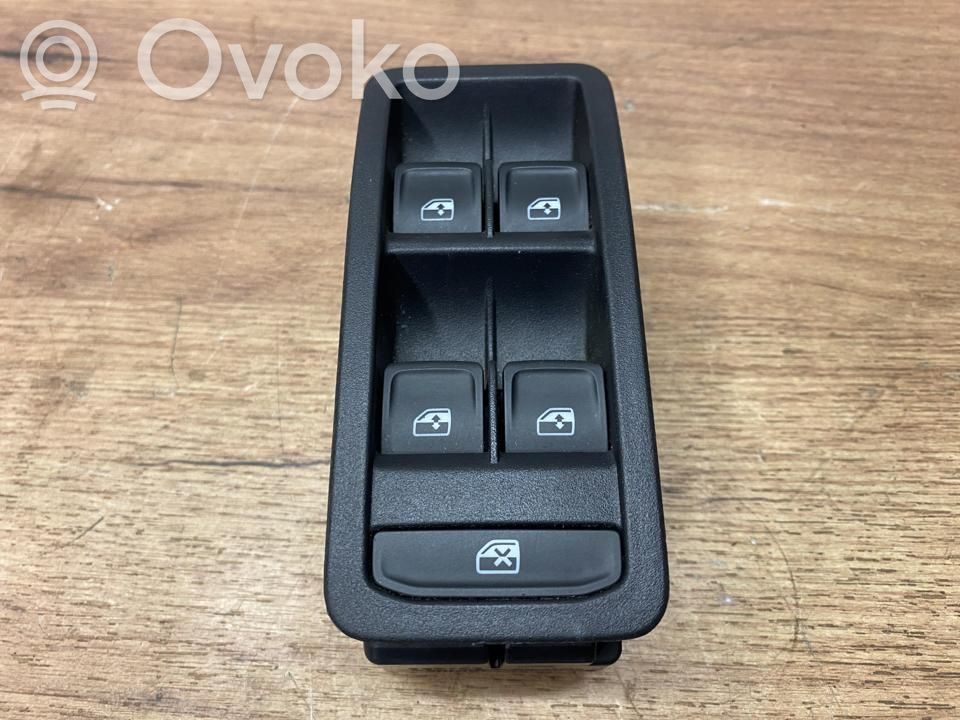 Skoda Elroq Electric window control switch 