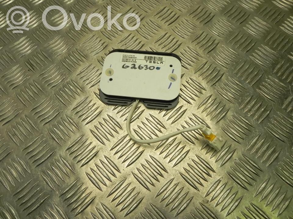 Tesla Model S Other control units/modules 