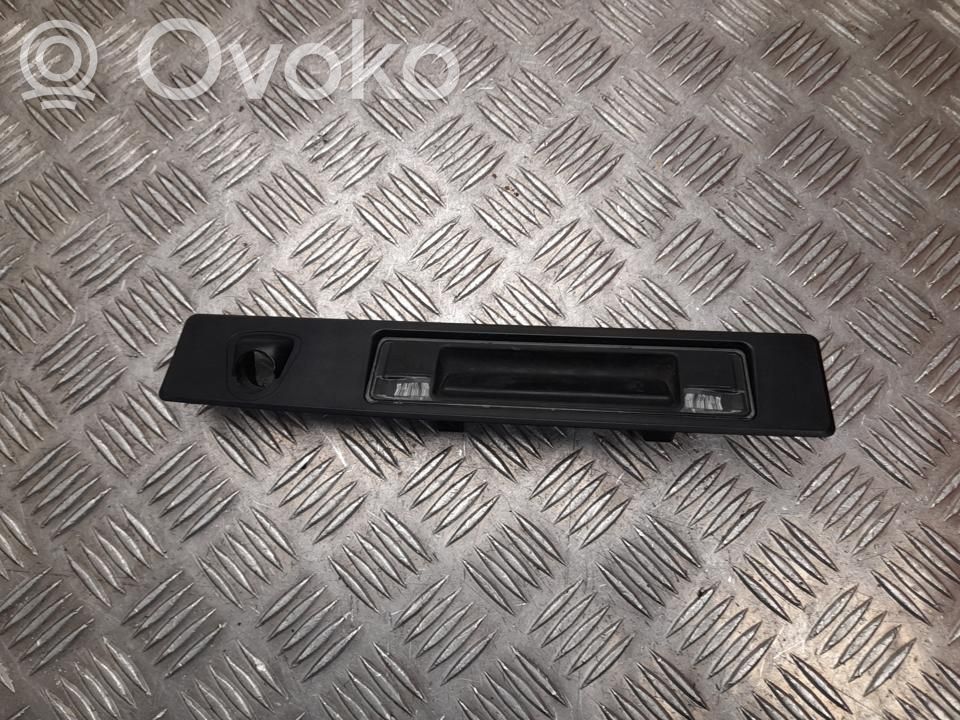 Volvo XC90 Interruptor para abrir la puerta trasera 