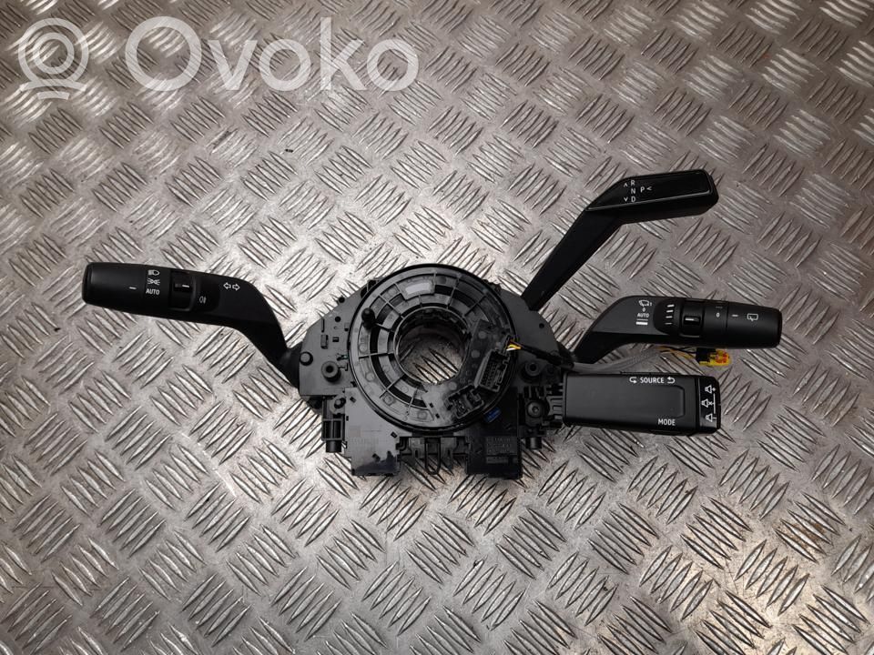 Renault Megane E-Tech Commodo, commande essuie-glace/phare 