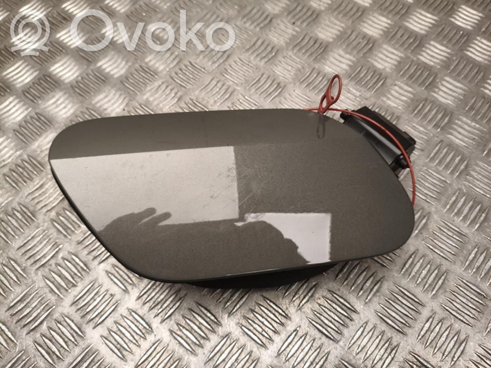 Tankdeckel Tankklappe   82A809906,8W0010508M,H8858
