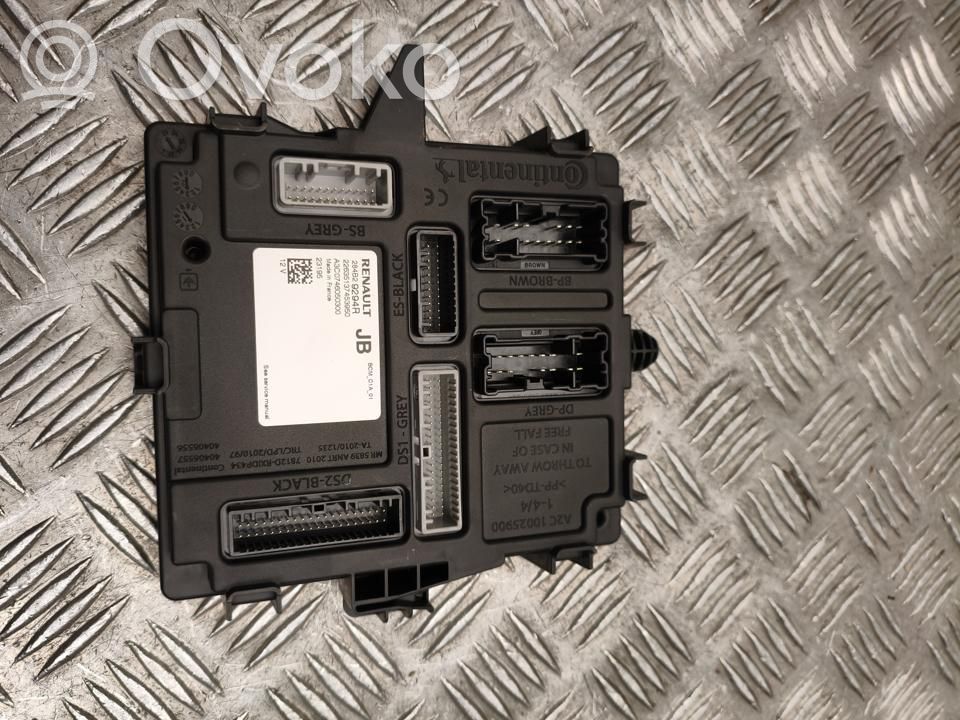 Renault Clio V Module confort 