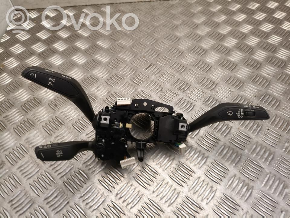 Audi A1 Commodo, commande essuie-glace/phare 
