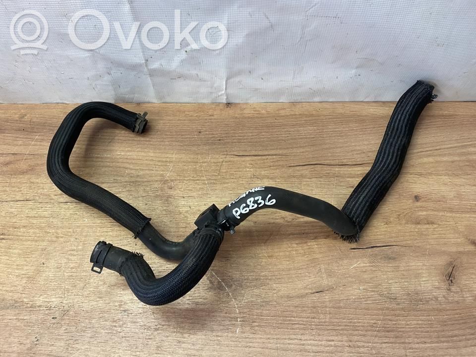 Renault Megane E-Tech Tubo flessibile del liquido di raffreddamento del motore 