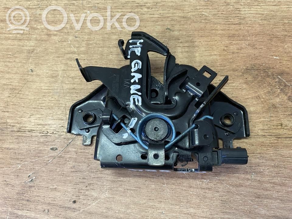 Renault Megane E-Tech Dzinēja pārsega slēdzene 