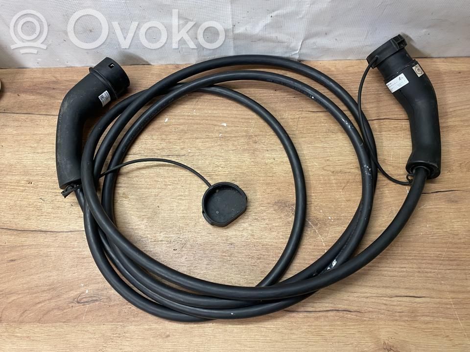 Sähköauton latauskaapeli   296902015R,35552903,KLEP6925