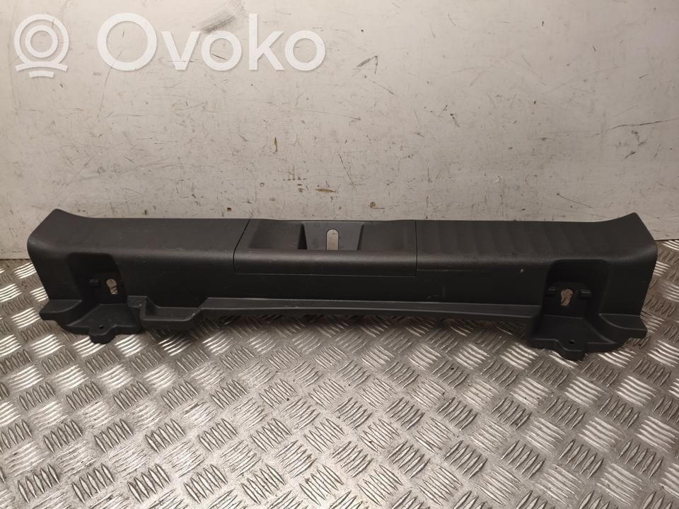 Toyota Prius (XV60) Capac inferior