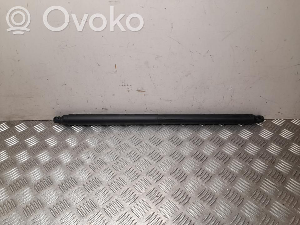 Skoda Superb B8 (3V) Sprężyna do klapy tylnej bagażnika 