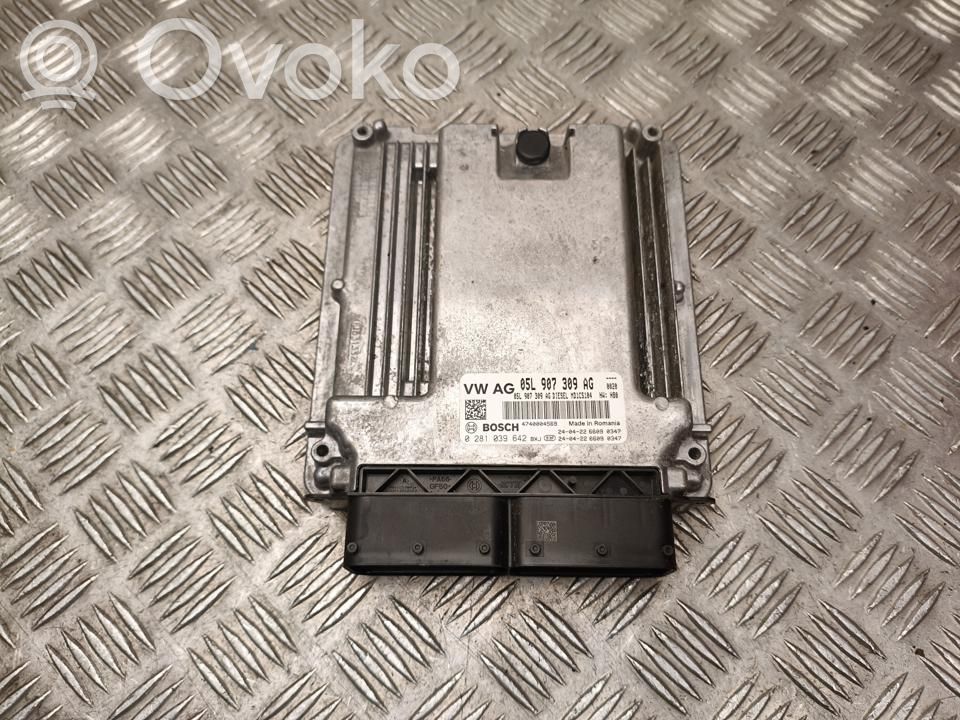 Volkswagen PASSAT B9 Unidad de control/módulo del motor