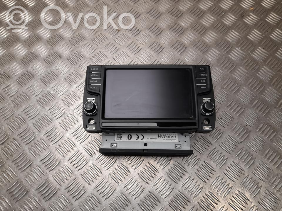 Volkswagen PASSAT B8 Panel / Radioodtwarzacz CD/DVD/GPS