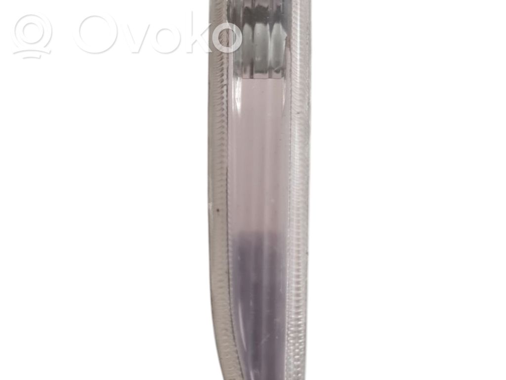 BMW 7 E65 E66 Front fender indicator light 