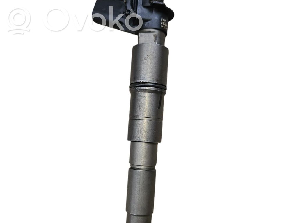 BMW 7 E65 E66 Fuel injector 