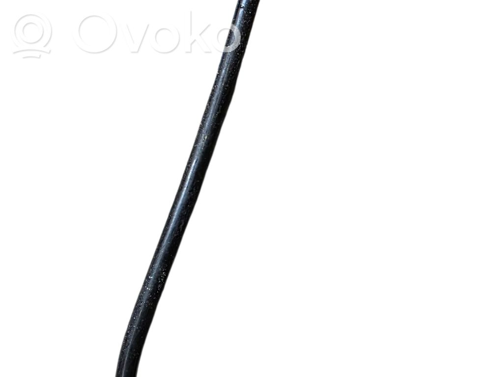 BMW 3 E90 E91 Fuel line pipe 