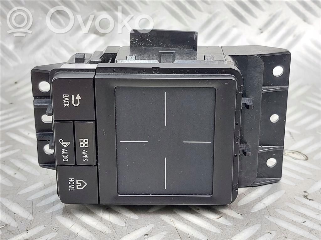 Mitsubishi Eclipse Cross Head unit multimedia control 