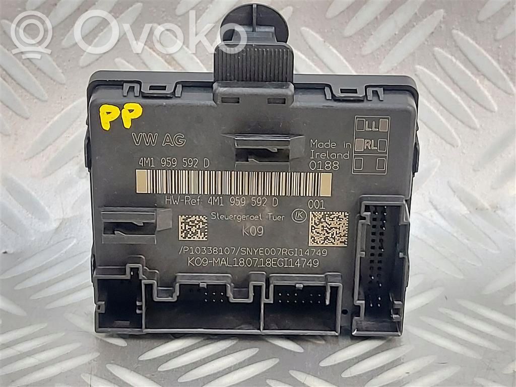 Door control unit/module   4M1959592D
