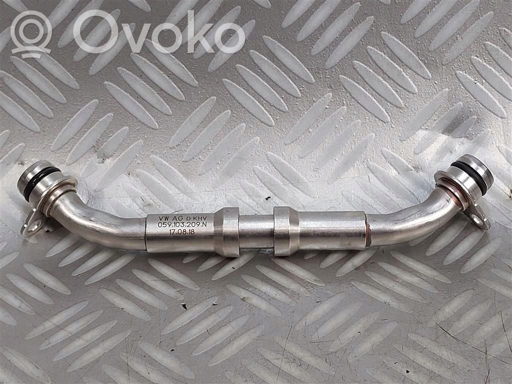 Audi Q8 Breather hose/pipe 