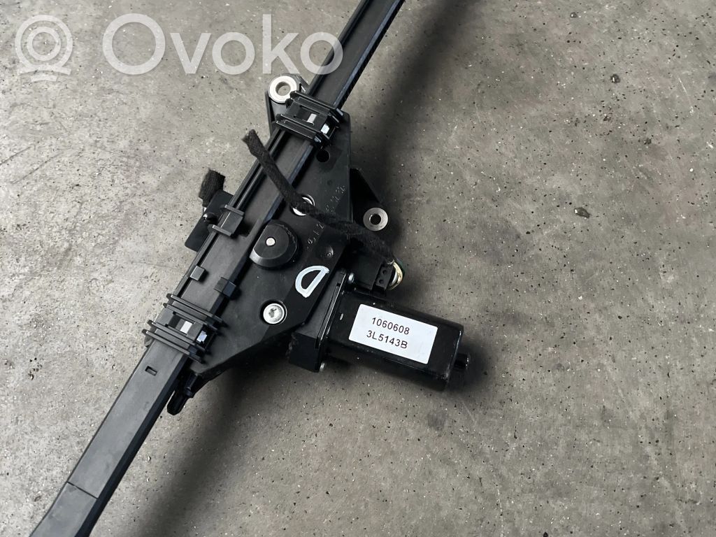 Mercedes-Benz E A207 Motor de ajuste del cinturón de seguridad 