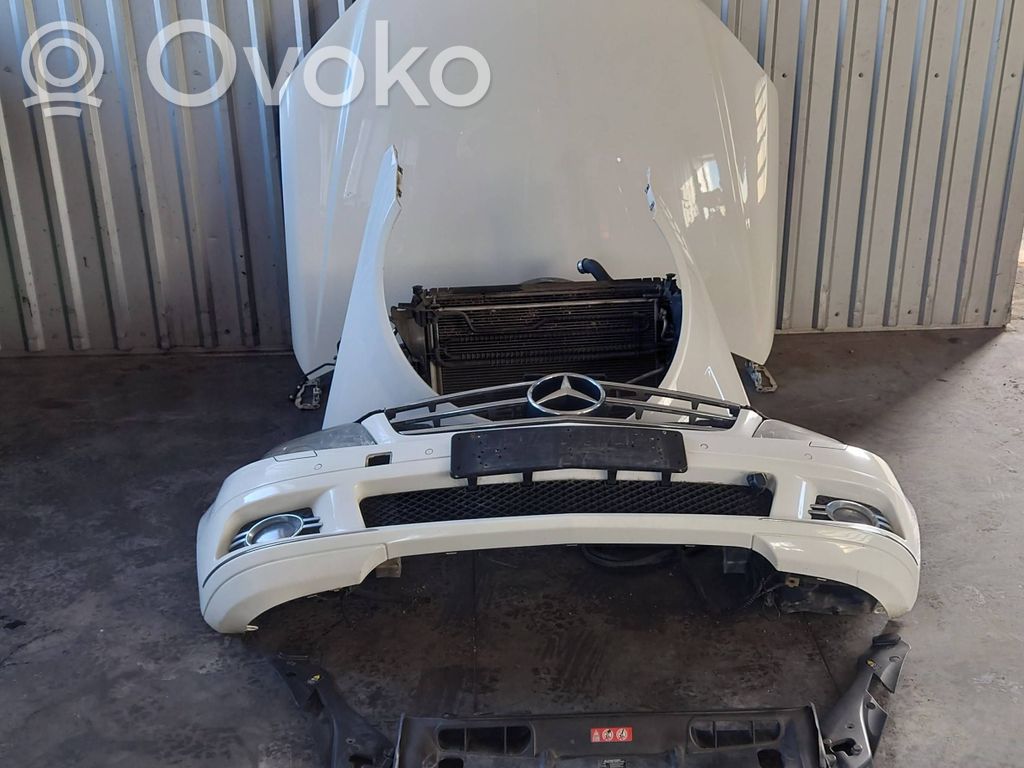 Mercedes-Benz C W204 Kit bară față 