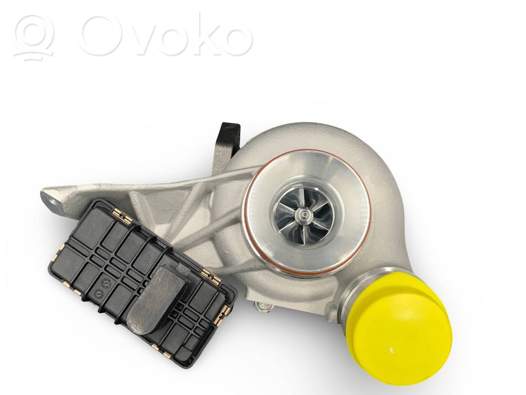BMW 2 F22 F23 Turbina 
