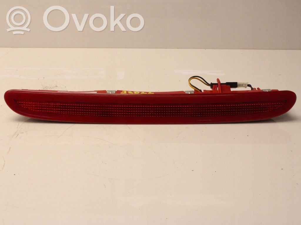 Opel Astra J Third/center stoplight 