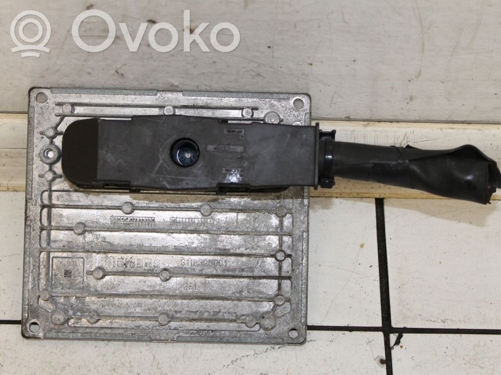 Ford Focus Engine control unit/module 