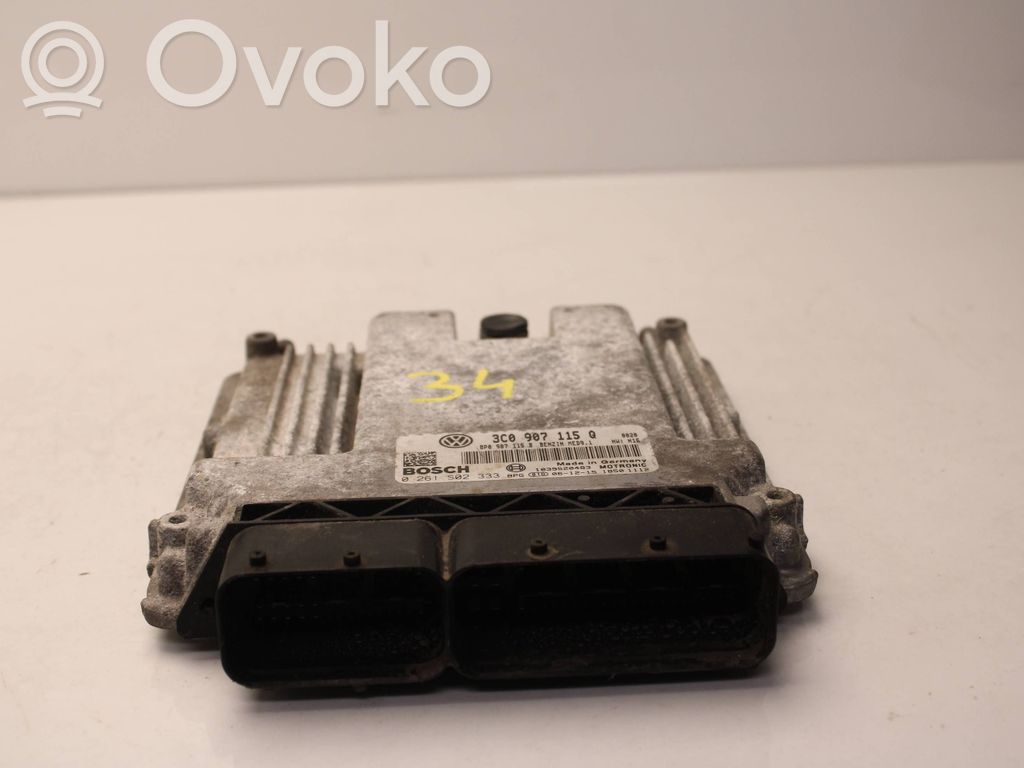 Volkswagen PASSAT B6 Engine control unit/module 
