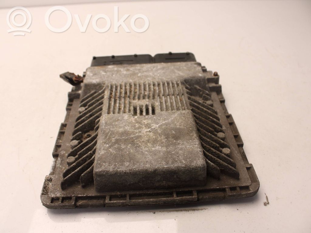 Audi A4 S4 B7 8E 8H Engine control unit/module 