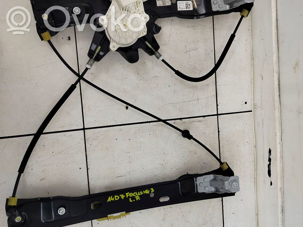 Ford Focus Regulador de puerta delantera con motor 