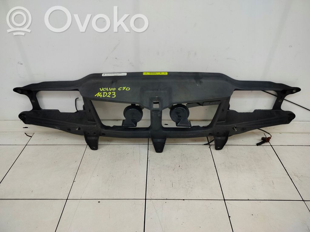 Volvo C70 Панель радиаторов 